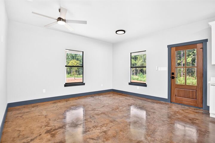 Property Photo:  510 Country Road 837  TX 75964 