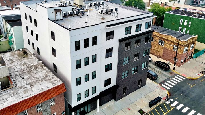 Property Photo: 425 Avenue C 504 NJ 07002