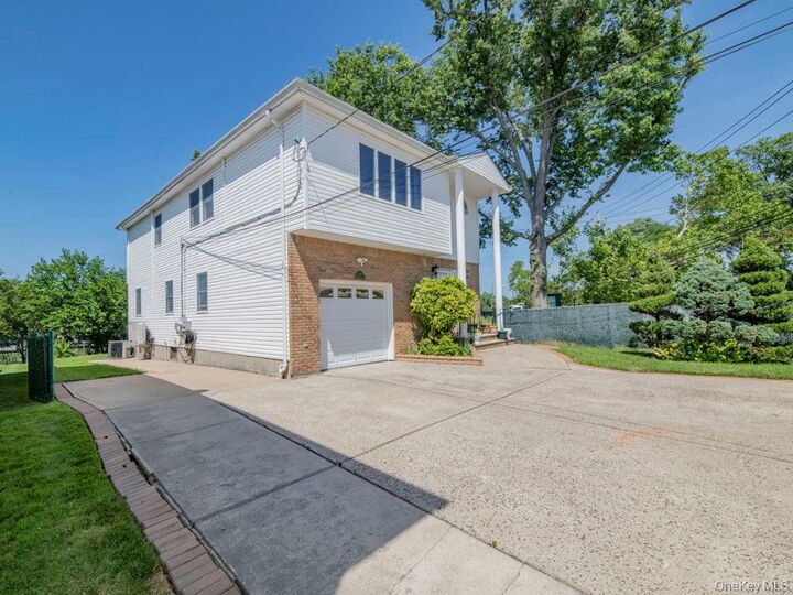 Property Photo:  269 Marcus Avenue  NY 11040 
