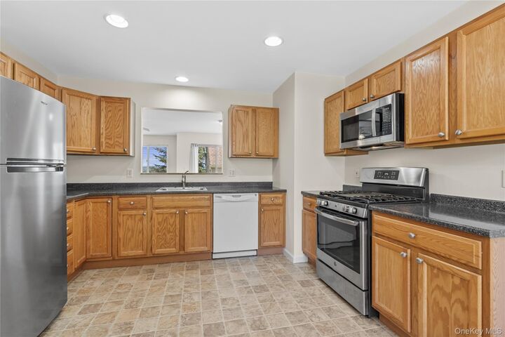 Property Photo:  1204 Eagles Ridge Road  NY 10509 