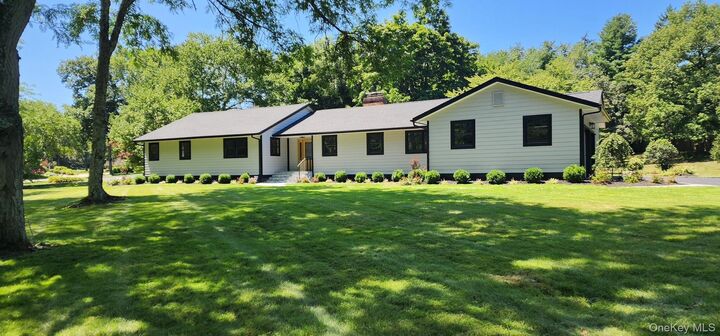 Property Photo: 19 Michaels Lane NY 11545