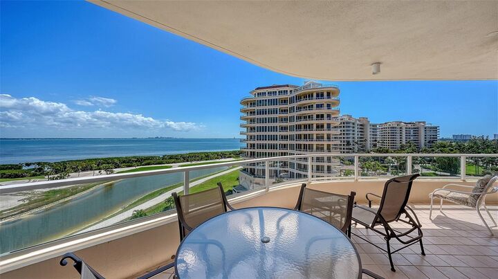 Property Photo:  3080 Grand Bay Boulevard 515  FL 34228 