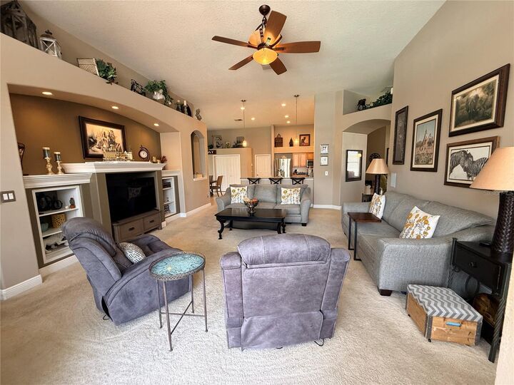 Property Photo:  10236 Estuary Drive  FL 33647 