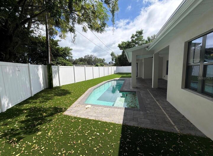 Property Photo:  2234 Howard Drive  FL 32789 