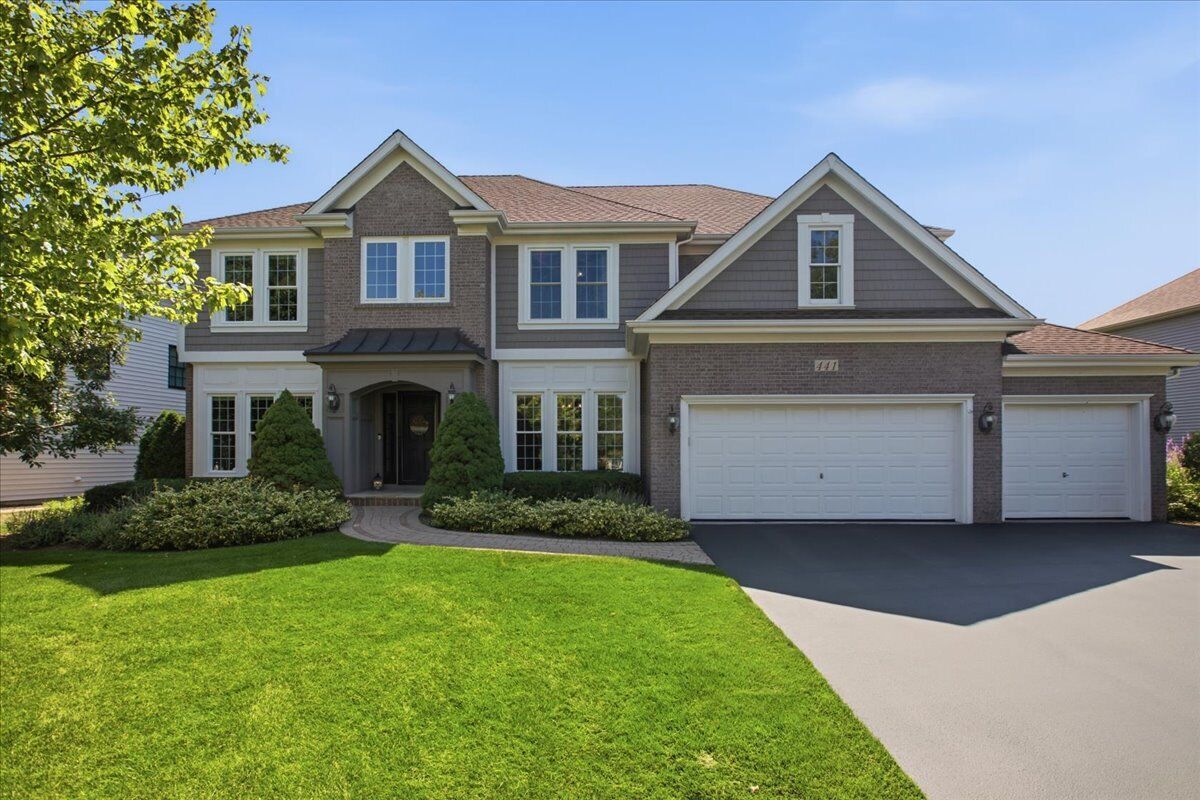 Property Photo:  441 N Sycamore Lane  IL 60542 