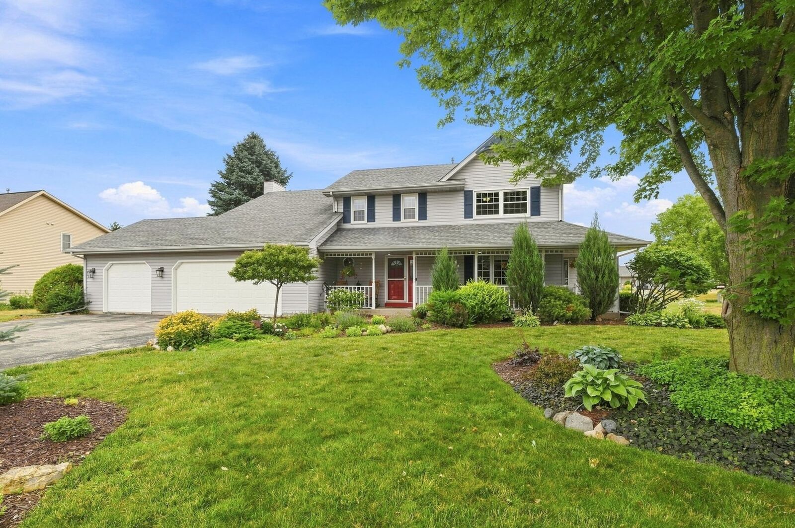 Property Photo:  5829 Winstar Lane  WI 53402 