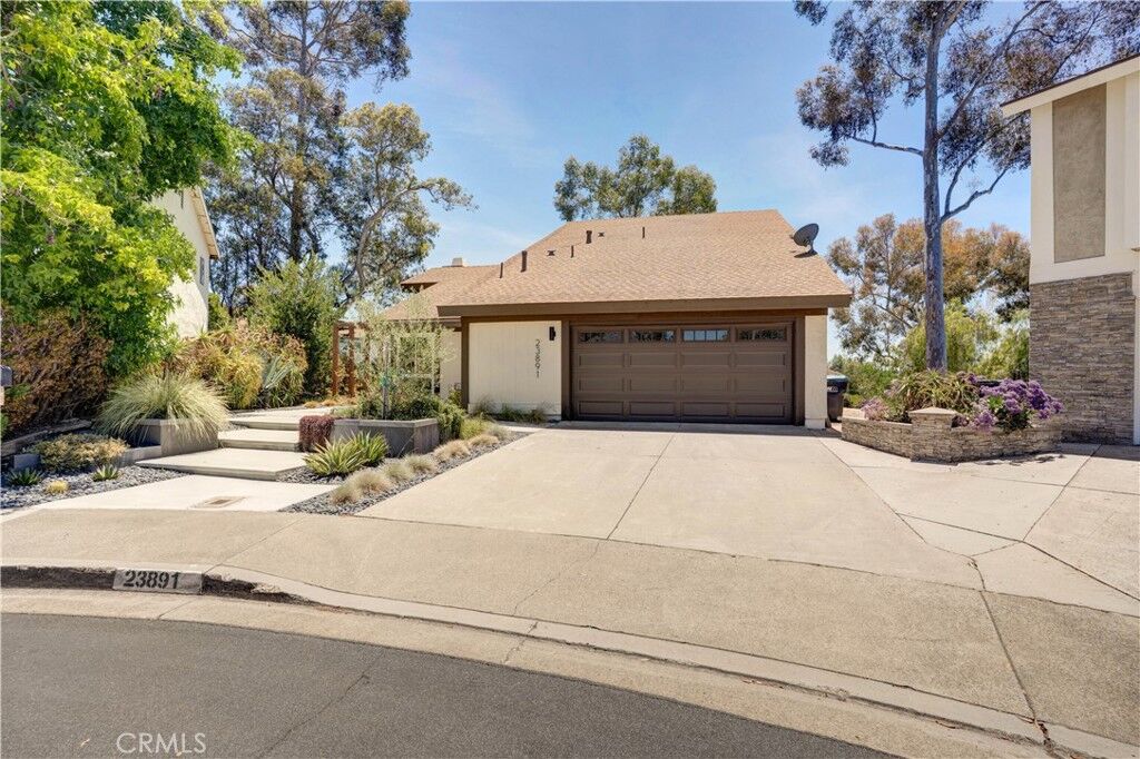 Property Photo: 23891 Cypress Lane CA 92691
