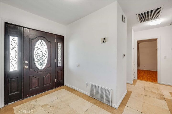Property Photo: 19122 Chase Street CA 91324