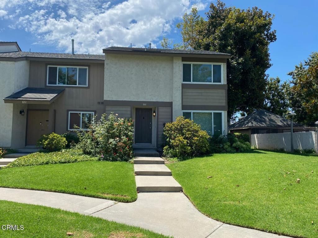 Property Photo:  841 Hartford Lane  CA 90631 
