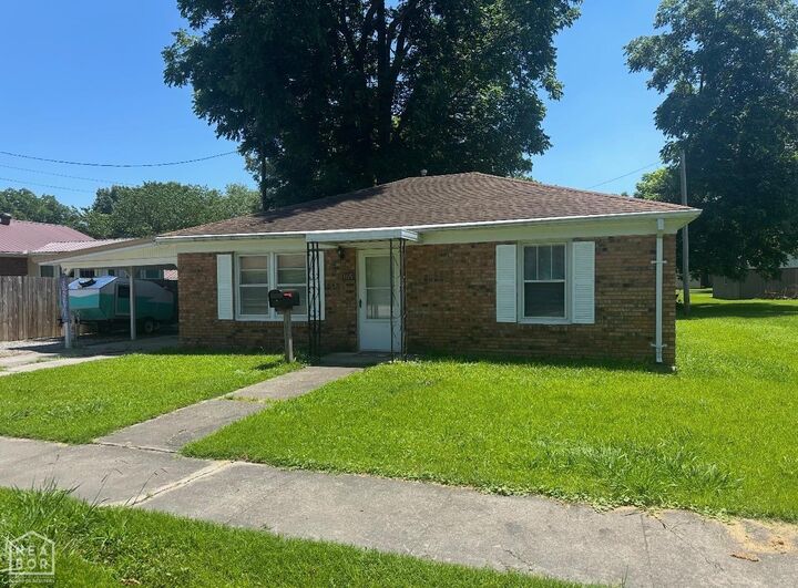 Property Photo:  165 E Poplar  AR 72454 