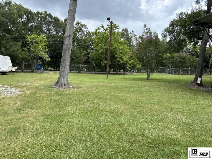 Property Photo: 752 Puckett Bend Road LA 71418