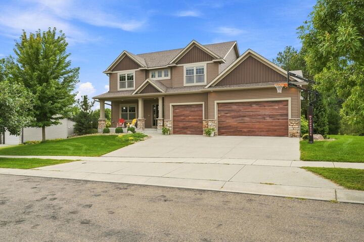 Property Photo:  1993 Kerry Drive NE  MN 55906 