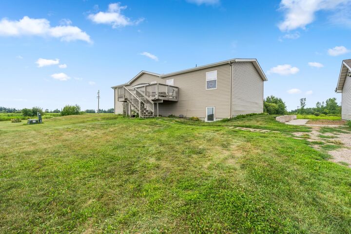 Property Photo:  5404 Rush Point Drive  MN 55069 