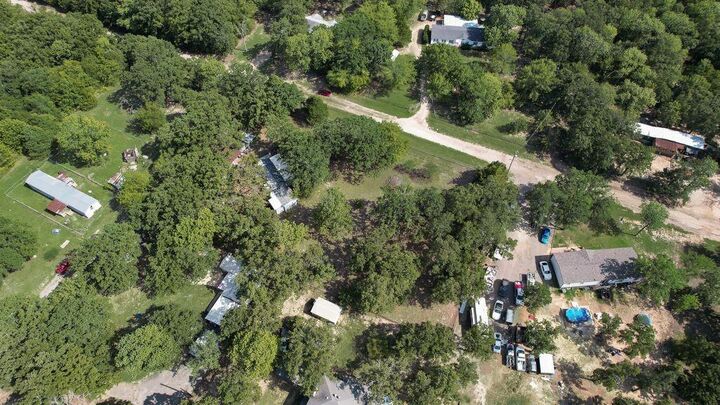 Property Photo:  106 Hammer Road  TX 75124 