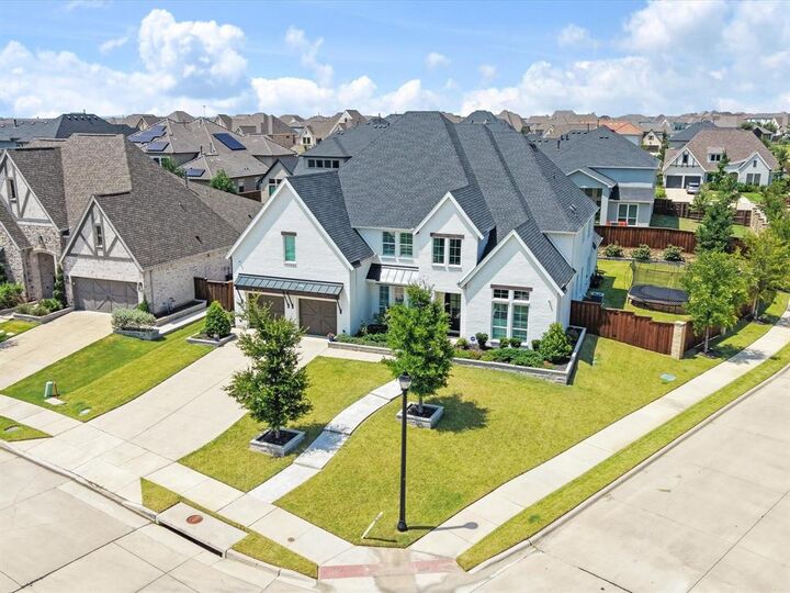 Property Photo: 2090 Windomere Drive TX 75078