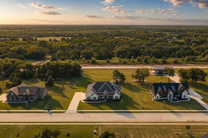 Photo de la propriété:  3759 Evergreen Lane  TX 75135 