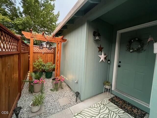 Property Photo: 450 Saint Clair Way OR 97524