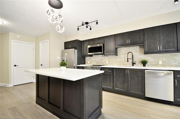 Property Photo: 40 Tannery Street E 260 ON N3C 2B9