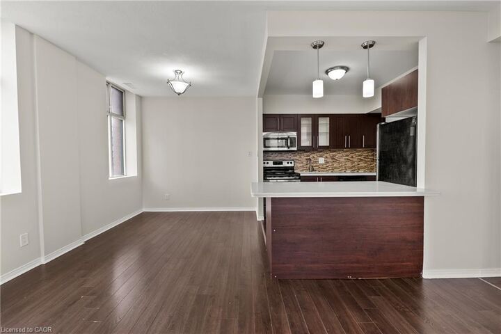 Property Photo:  36 James Street S 1402  ON L8P 4W4 