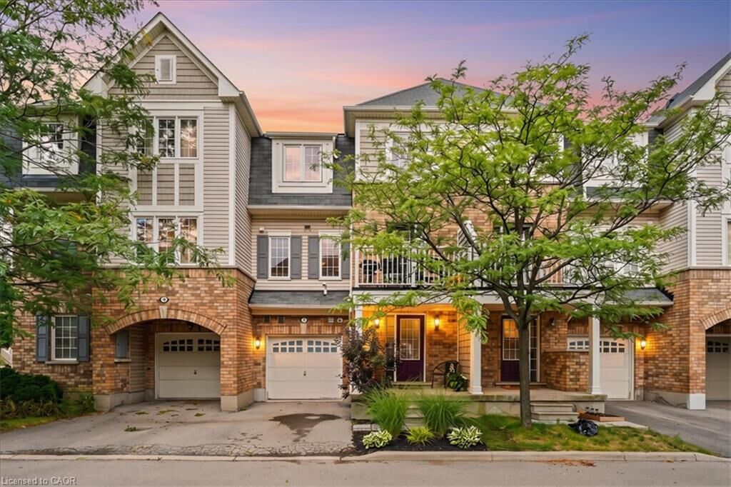 Property Photo:  7 Sirente Drive 7  ON L9A 0B4 