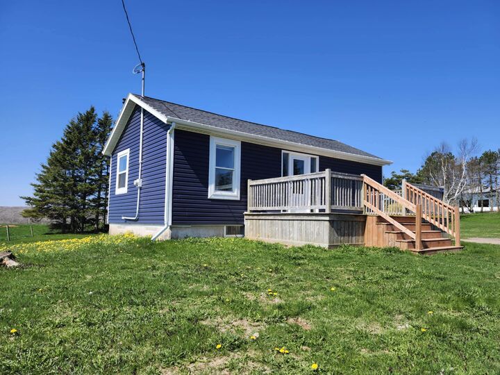 654 Junction Road — photo 1