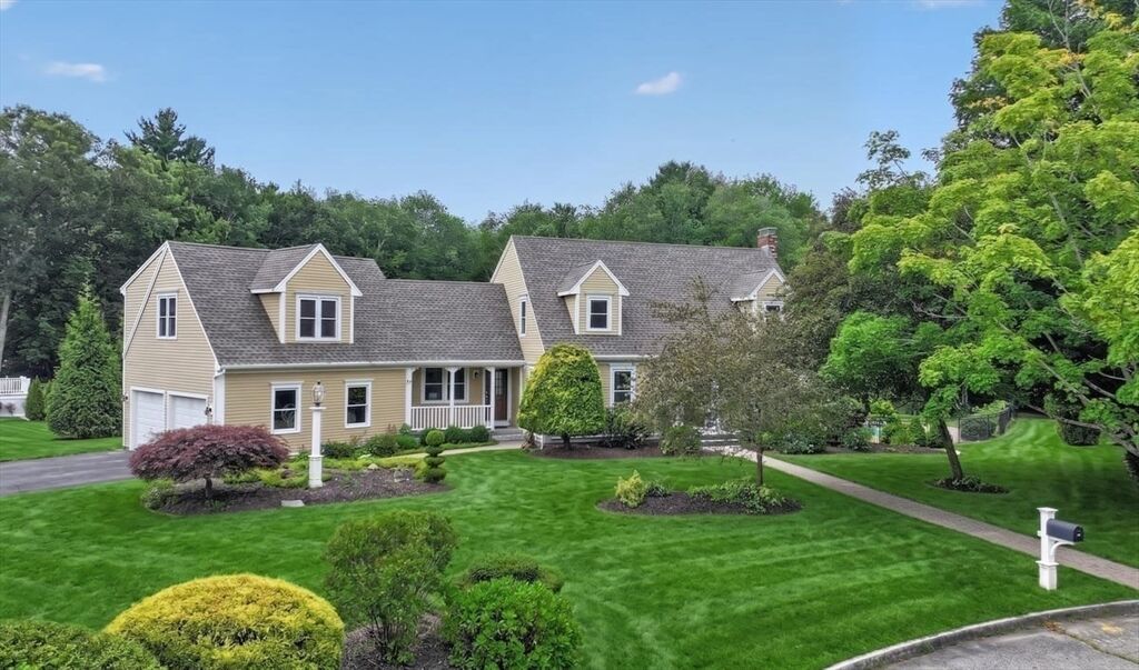 Property Photo:  72 Beckford Farm Road  MA 02339 