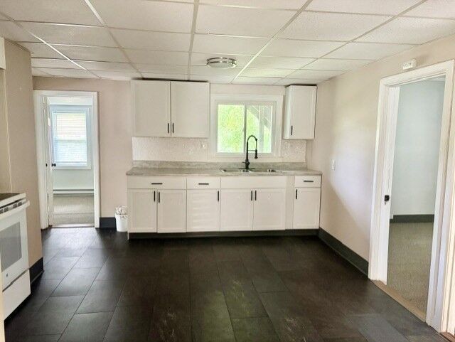 Property Photo: 152 High St 1 MA 01420