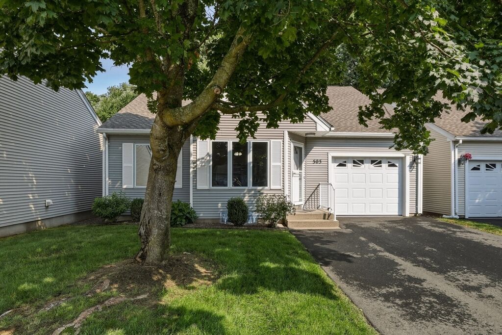 Property Photo:  505 Alvord Pl 505  MA 01075 