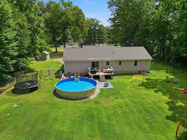 Property Photo: 178 County Rd MA 01073