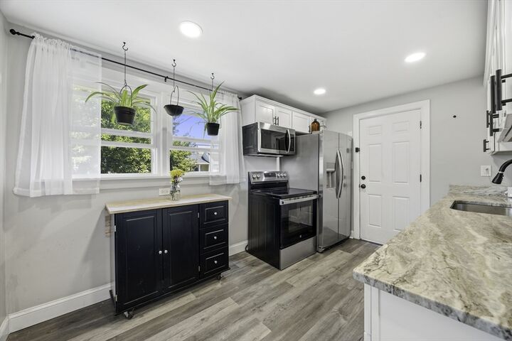 Property Photo:  140 Everett St  MA 01027 