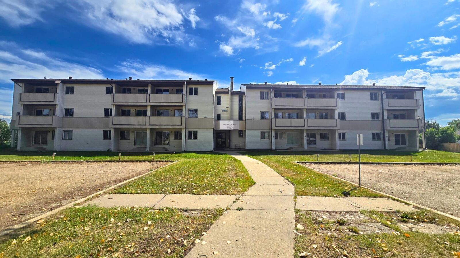 Property Photo: 5117 44 Street 205 AB T0G 1E0