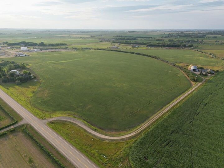 Property Photo: 5518 Township Road 120 AB T1B 0L1