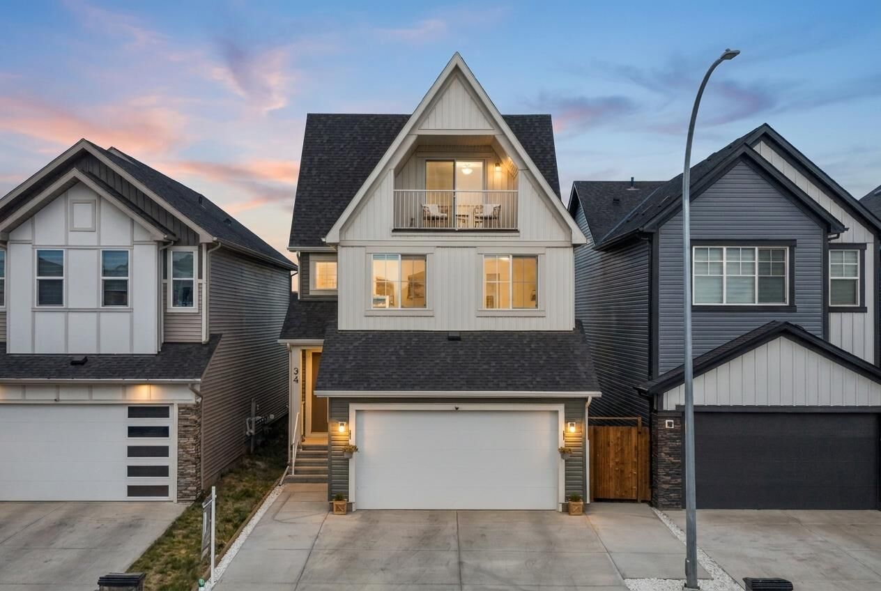 Property Photo: 34 Belvedere Green SE AB T2A 7M5