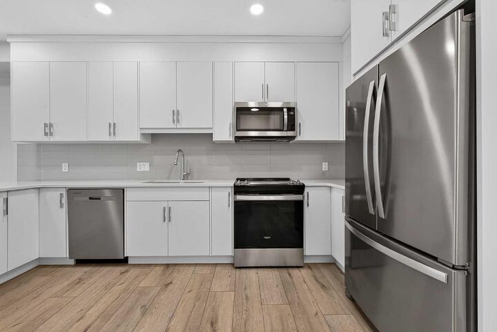 Property Photo:  55 Wolf Hollow Crescent SE 411  AB T2X 5K9 
