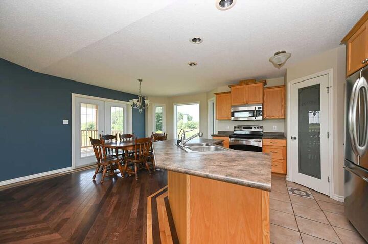 Property Photo: 61016 Range Road 222 AB T0A 3J0