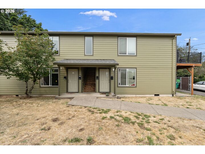 Property Photo:  9330 SE Grant St  OR 97216 