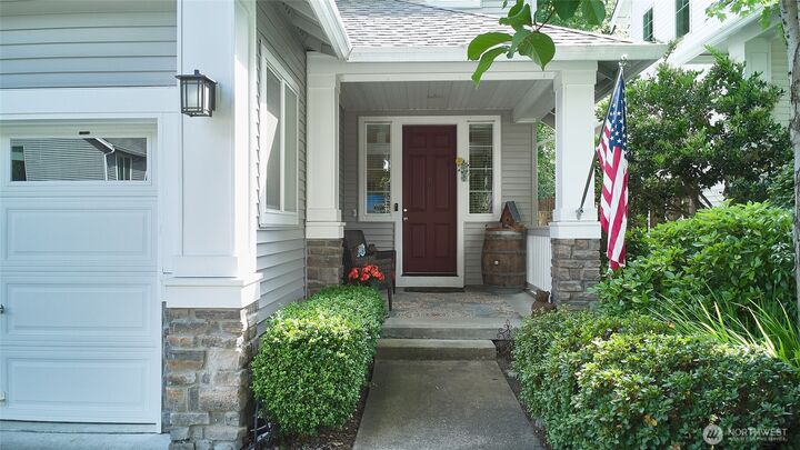 Property Photo: 28091 Maple Ridge Way SE WA 98038