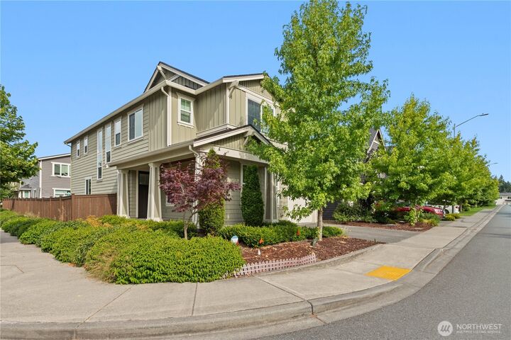 Property Photo:  18704  45th Drive SE  WA 98012 