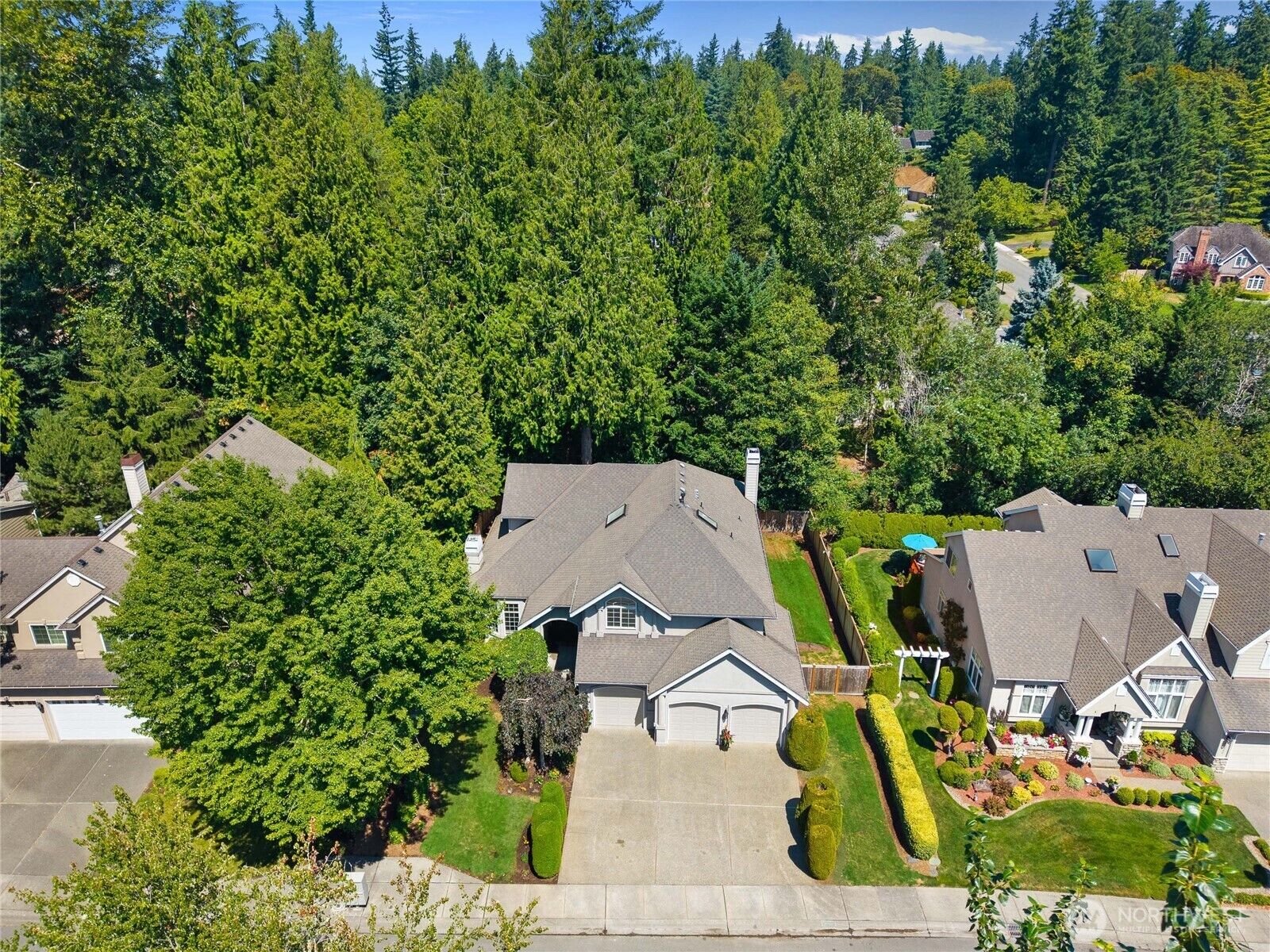 Property Photo:  20534 NE 33rd Court  WA 98074 