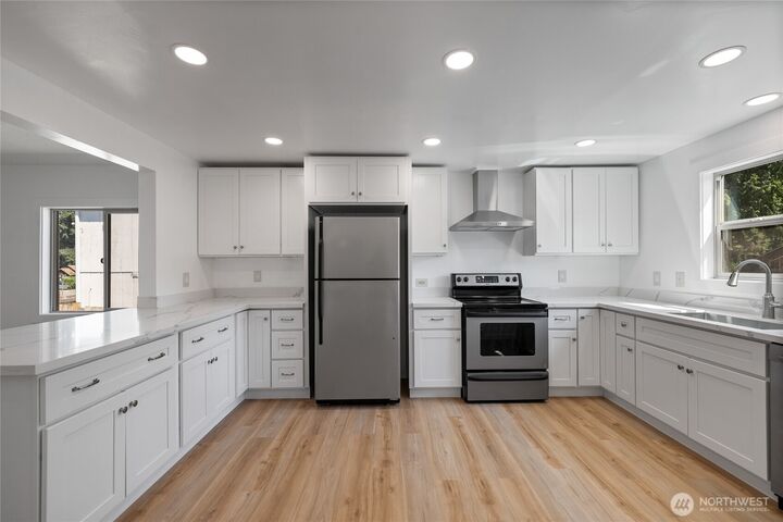 Property Photo:  6213 S Mullen Street  WA 98409 