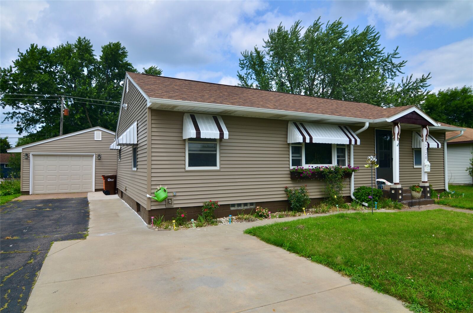 Property Photo: 2320 Hayden Avenue WI 54720