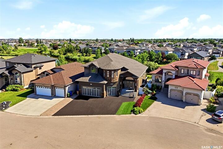 Property Photo: 2423 Linner Bay SK S4V 1K3