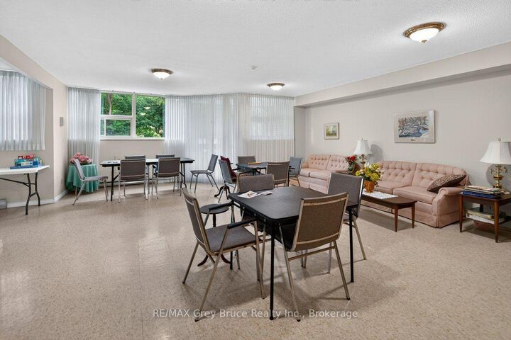 Property Photo: 860 9th Street E 208 ON N4K 1R2