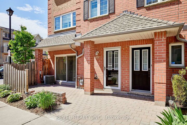 Property Photo: 1400 The Esplanade N/A N 411 ON L1V 6V2