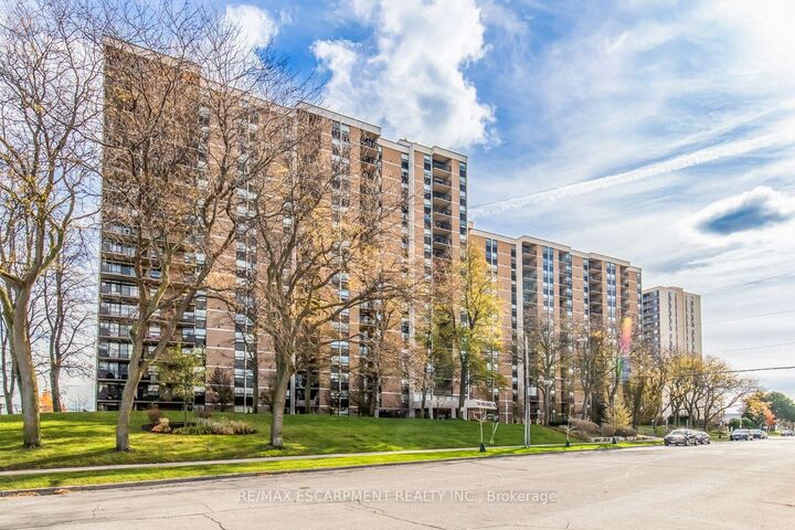 Photo de la propriété:  500 Green Road 310  ON L8E 3M6 