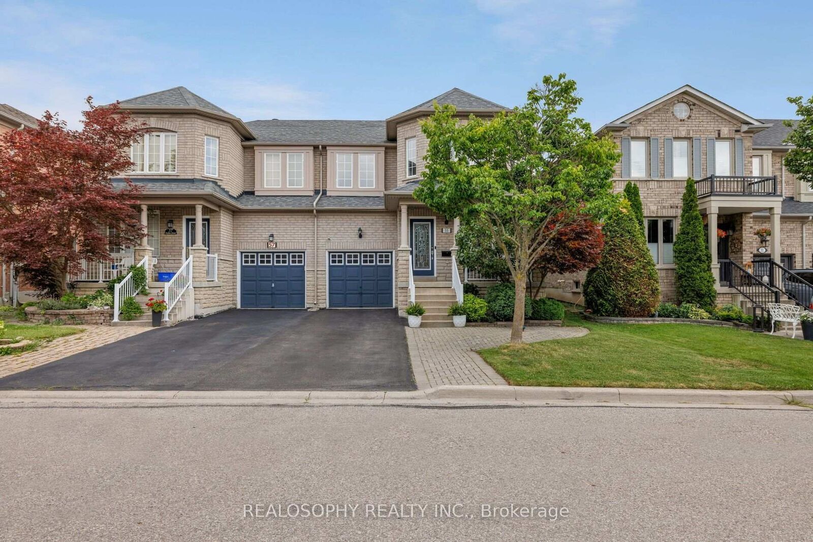 Property Photo: 55 Dylan Street ON L4H 2X5