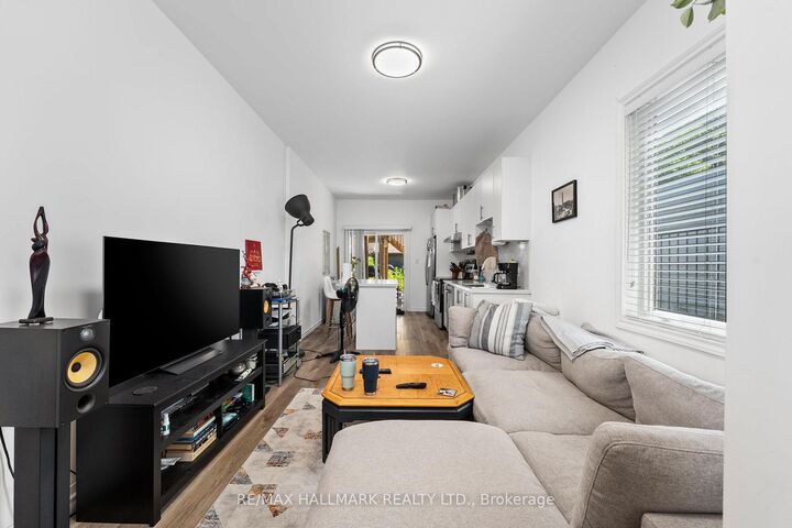 Property Photo:  123 Lansdowne Avenue  ON M6K 2W1 