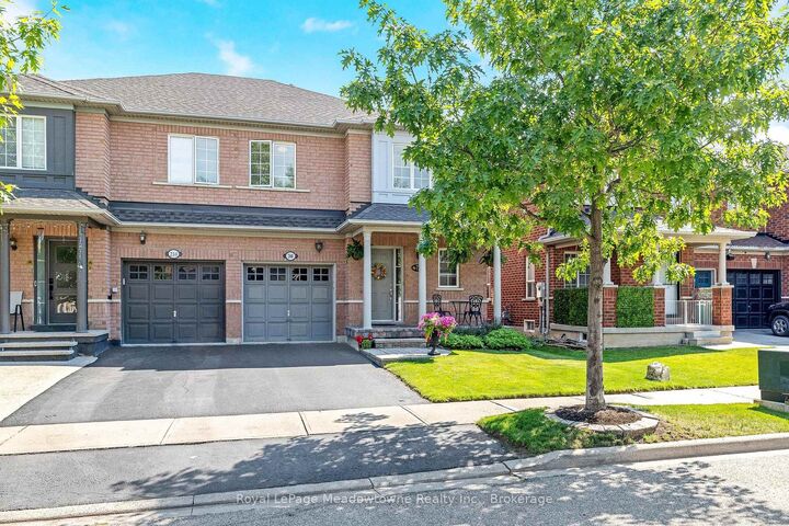 Property Photo: 248 Pettigrew Trail ON L9T 5X7