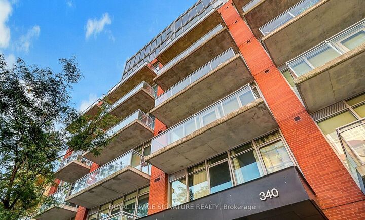Property Photo: 340 McLeod Street 340 ON K2P 1A4