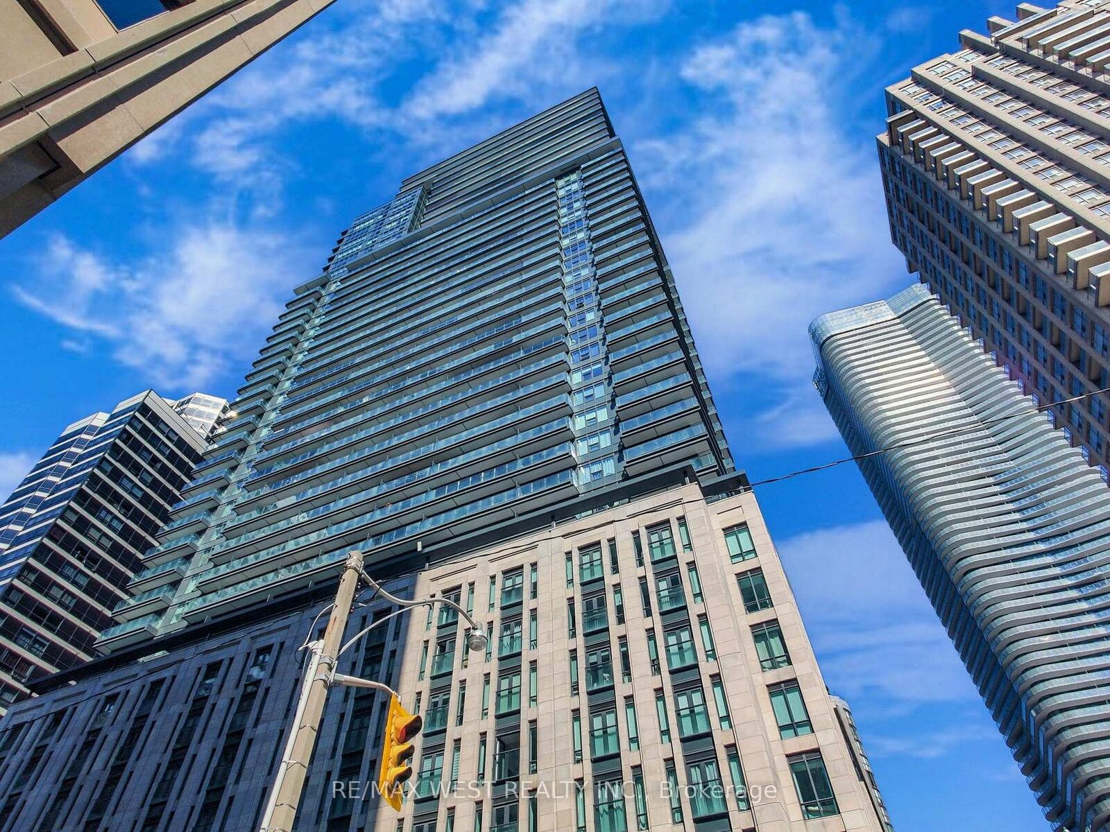 Property Photo:  955 Bay Street 1112  ON M5S 0C6 